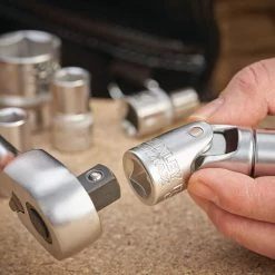 Stanley Clé à Douille Articulée FMMT17999-0 FATMAX® 1/2" Articulation Du Genou -Clés polygonales Soldes fmmt17999 0 fatmaxr 1 2q articulation du genou 2